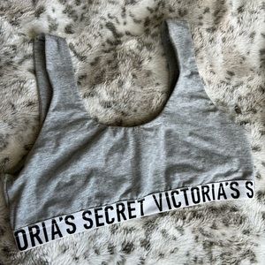 Victorias Secret Sports Bra Never Worn